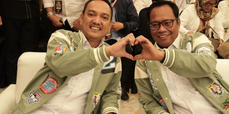 Pasangan Yoyok Sukawi dan Joko Santoso Tampil Kompak dalam Debat Pilkada Semarang 2024