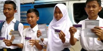 Program Sekolah Gratis Dikritisi, Karena Selama Ini Sudah Gratis  