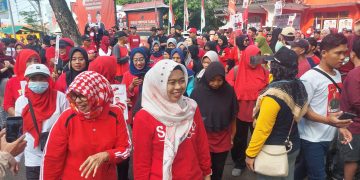 Eisti–Gus Bad Akhiri Kampanye dengan Sosialisasi Keliling dan Jalan Sehat Jateng Perkasa