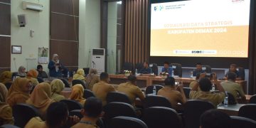 Sosialisasi Data Strategis 2024: Sekda Demak Dorong Pemanfaatan Data untuk Pembangunan Daerah
