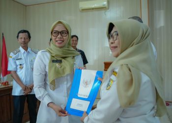 Bupati Demak Serahkan SK Purna Tugas, Apresiasi Pengabdian Pegawai