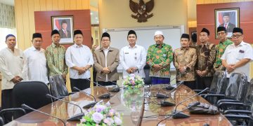 Gus Yasin Janji Segera Membuat Pergub Perda Pesantren