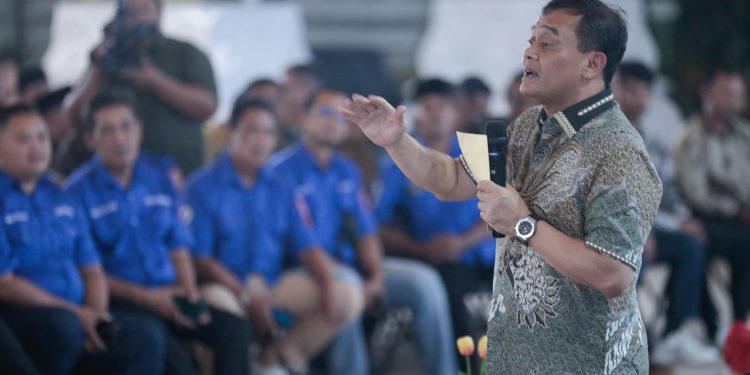 Ngobrol Bareng Gubernur Ahmad Luthfi, Masyarakat Karanganyar Curhat Lingkungan hingga Pendidikan