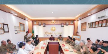 Tinjau Kantah Kabupaten Kendal, Wamen Ossy Imbau Jajaran Lakukan Pengelolaan Pertanahan yang Teliti dan Tepat