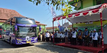 Wakil Bupati Badrudin Lepas Jamaah Calon Haji Kloter 38 Kabupaten Demak