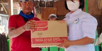 Ikatan Pemulung Indonesia (IPI) Bantu Korban Kebakaran di Jatibarang