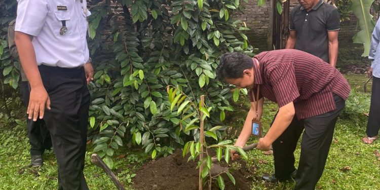 Dikenal Rajin dan Berdedikasi Tinggi, Ilham Putra Daerah ini Pantas Pimpin PDAM Salatiga