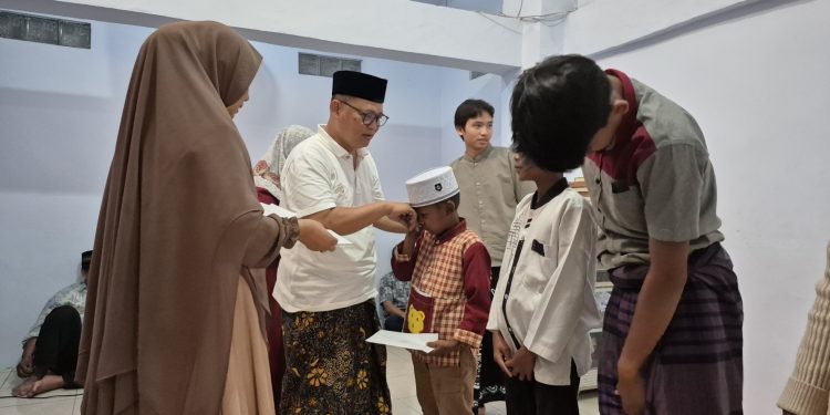 Kepedulian Sosial di RW 5: Santunan Anak Yatim Jadi Momentum Tingkatkan Iman dan Solidaritas