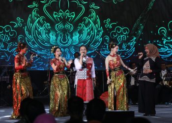 Padukan Musik Jawa dan Tradisional Bikin Keren Festival Kota Lama Semarang 2025