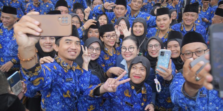 Wali Kota Semarang Ajak ASN Pemkot Semarang Bantu Pekerja Rentan