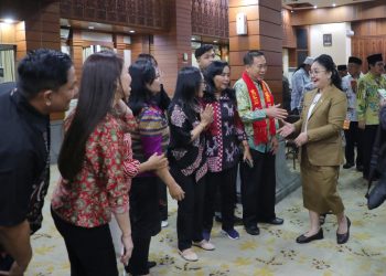 Perkuat Toleransi dan Kebersamaan, Wali Kota Berangkatkan 105 Peserta Perjalanan Keagamaan