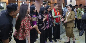 Perkuat Toleransi dan Kebersamaan, Wali Kota Berangkatkan 105 Peserta Perjalanan Keagamaan