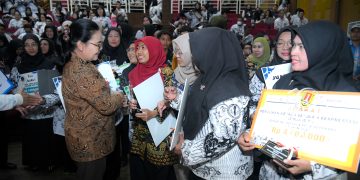 Peringati Hari Guru, Wali Kota Tegaskan Guru Sebagai Pertahanan Masa Depan Bangsa