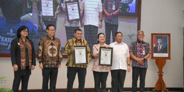 Sukses Beri Layanan Pemeriksaan Kesehatan Terintegrasi dalam Lima Hari, Pemkot Raih Rekor MURI