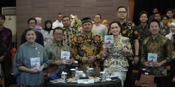 Anggota DPR Apresiasi Skripsi Mahasiswa Fisip Undip