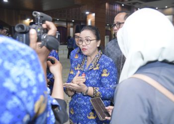 Jaga Pelaynan Publik, Sebagian ASN Pemkot Semarang Tetap Bertugas