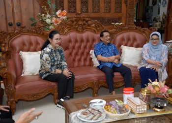 Silaturahmi ke Mantan Wali Kota, Agustina Wilujeng Tekankan Keberlanjutan Program Pembangunan