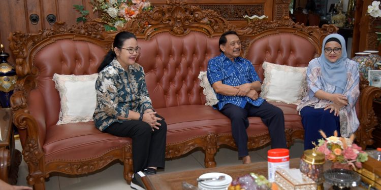 Silaturahmi ke Mantan Wali Kota, Agustina Wilujeng Tekankan Keberlanjutan Program Pembangunan