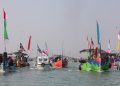 Ratusan Kapal Nelayan Ramaukan Sedekah Laut Tambak Lorok