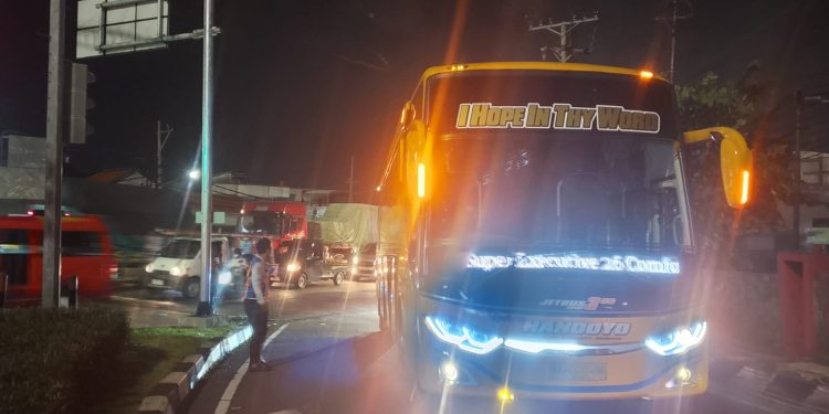 Bus AKAP Diminta Tidak Putar Balik di Jalan Prof. Hamka Ngalian