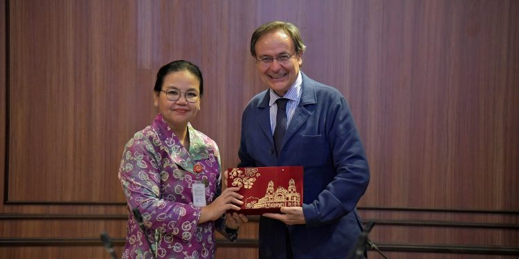 Wali kota Semarang Agustina Wilujeng Jajaki Kerajsama dengan Spanyol