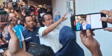 Dampingi Menteri ESDM Bahlil Lahadalia, Mohammad Saleh Tinjau Bantuan Listrik Desa di Purworejo
