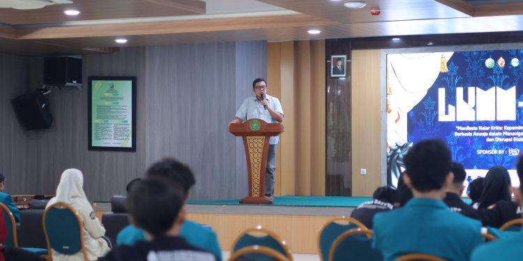 Mahasiswa Unwahas Harus Perkuat Nalar Krisis untuk Hadapi Banjir Informasi Digital